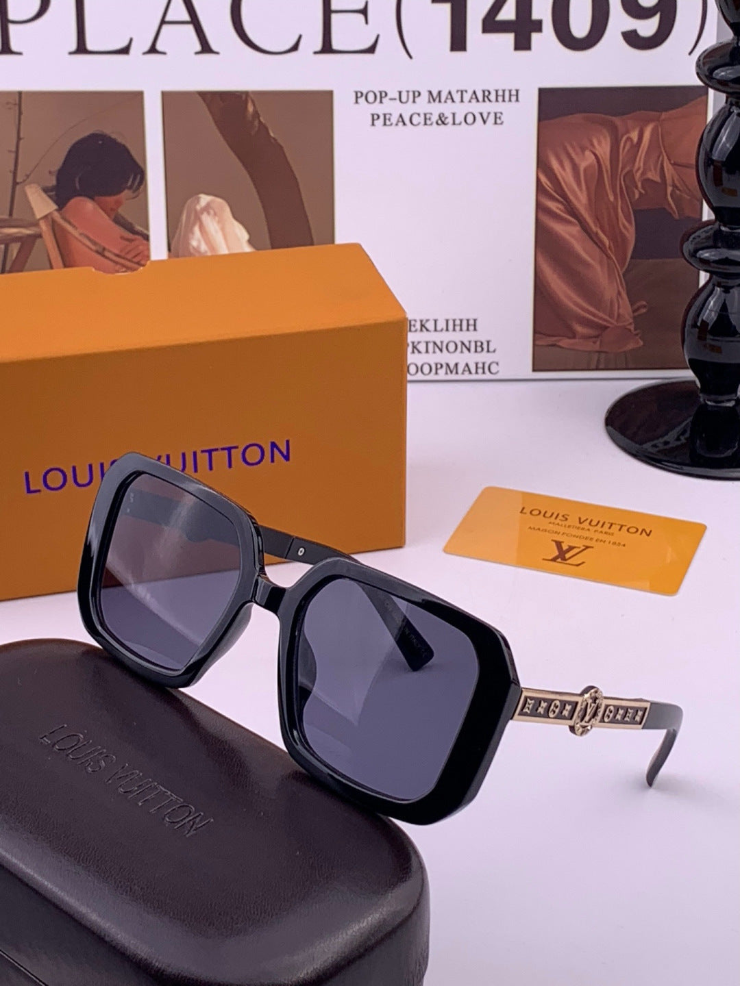 Louis Vuitton L37007 Oversized Brown Lens Sunglasses for Men & Women - 486251 - detail image 2