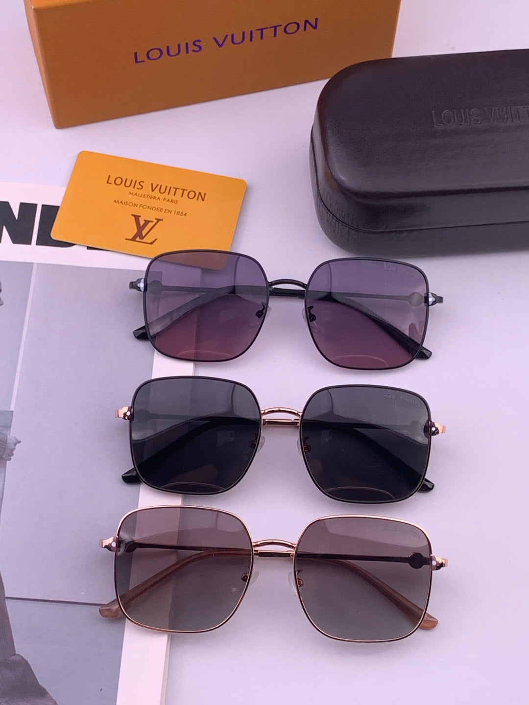 Louis Vuitton 5303 Polarized Aviator Purple Lens Sunglasses for Men & Women - detail image 8