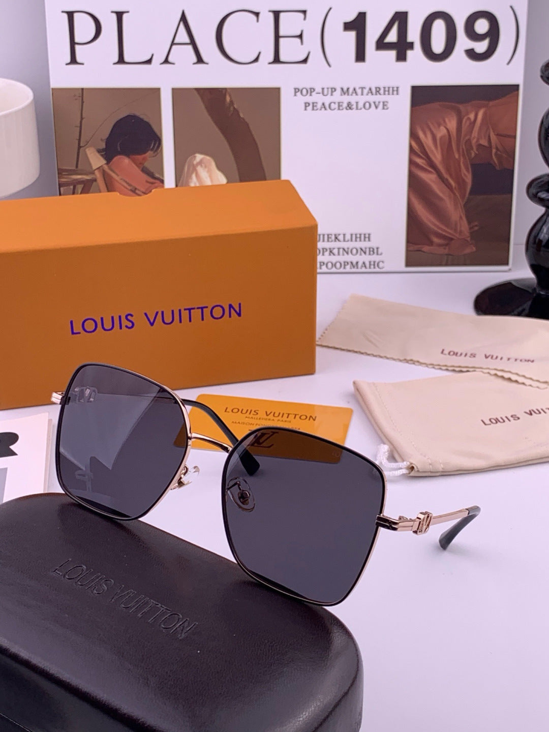 Louis Vuitton L8191 Polarized Aviator Gold Lens Sunglasses for Men & Women - detail image 3