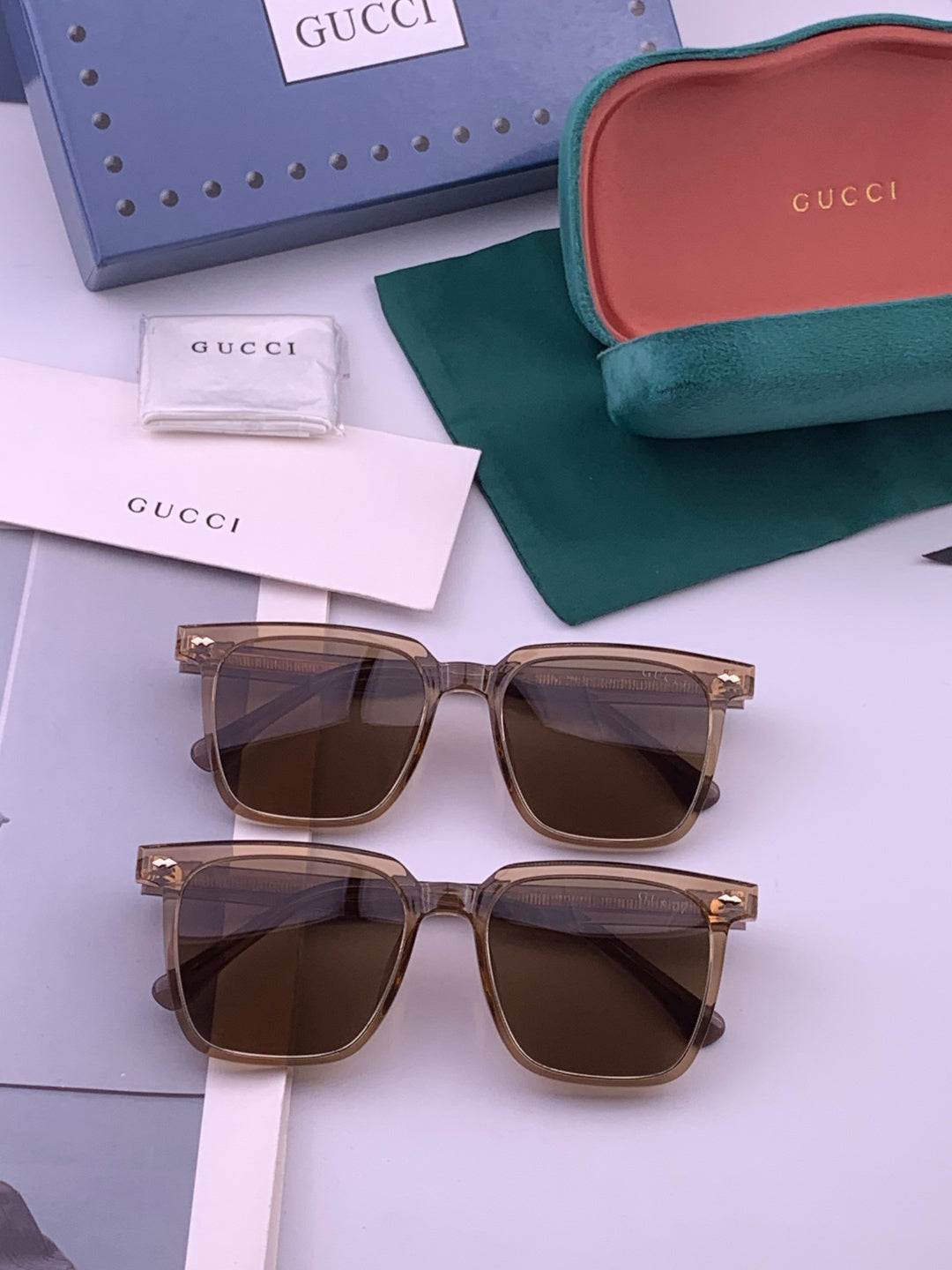 Gucci G0514 Square Brown Lens Sunglasses for Men & Women - detail image 7