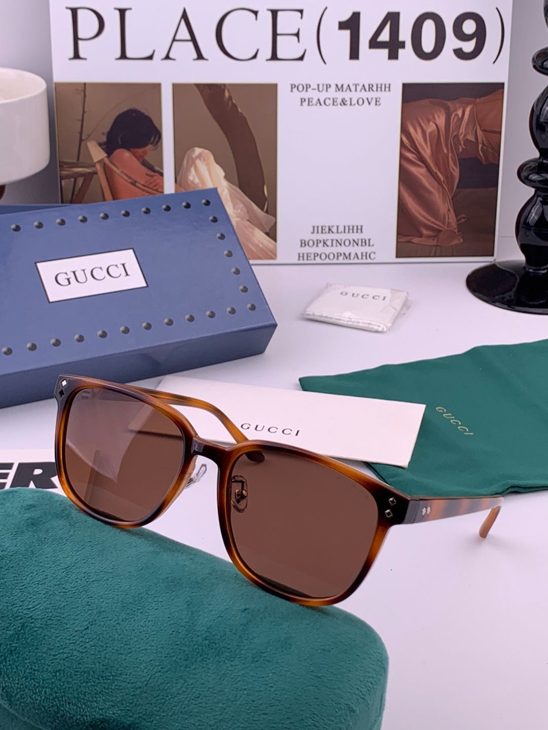 Gucci G9820 Polarized Square Gold Lens Sunglasses for Women - detail image 3