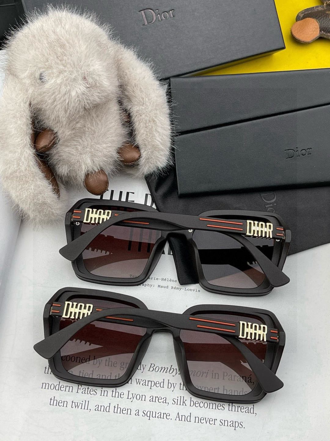 Dior CD3290 Polarized Square Black Lens Sunglasses for Women - detail image 6