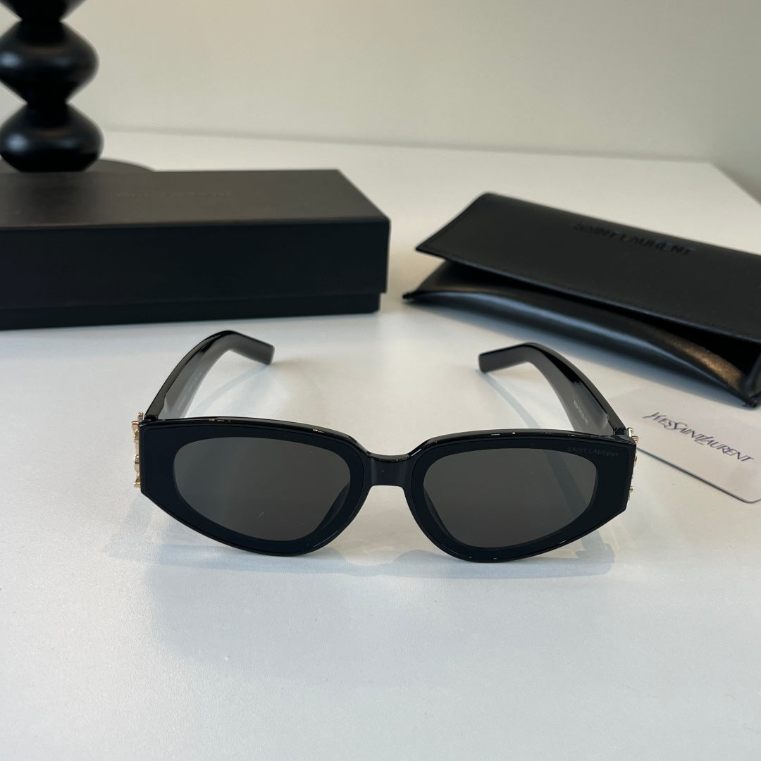 Saint Laurent Fashion Black Lens Sunglasses for Men & Women - 486924