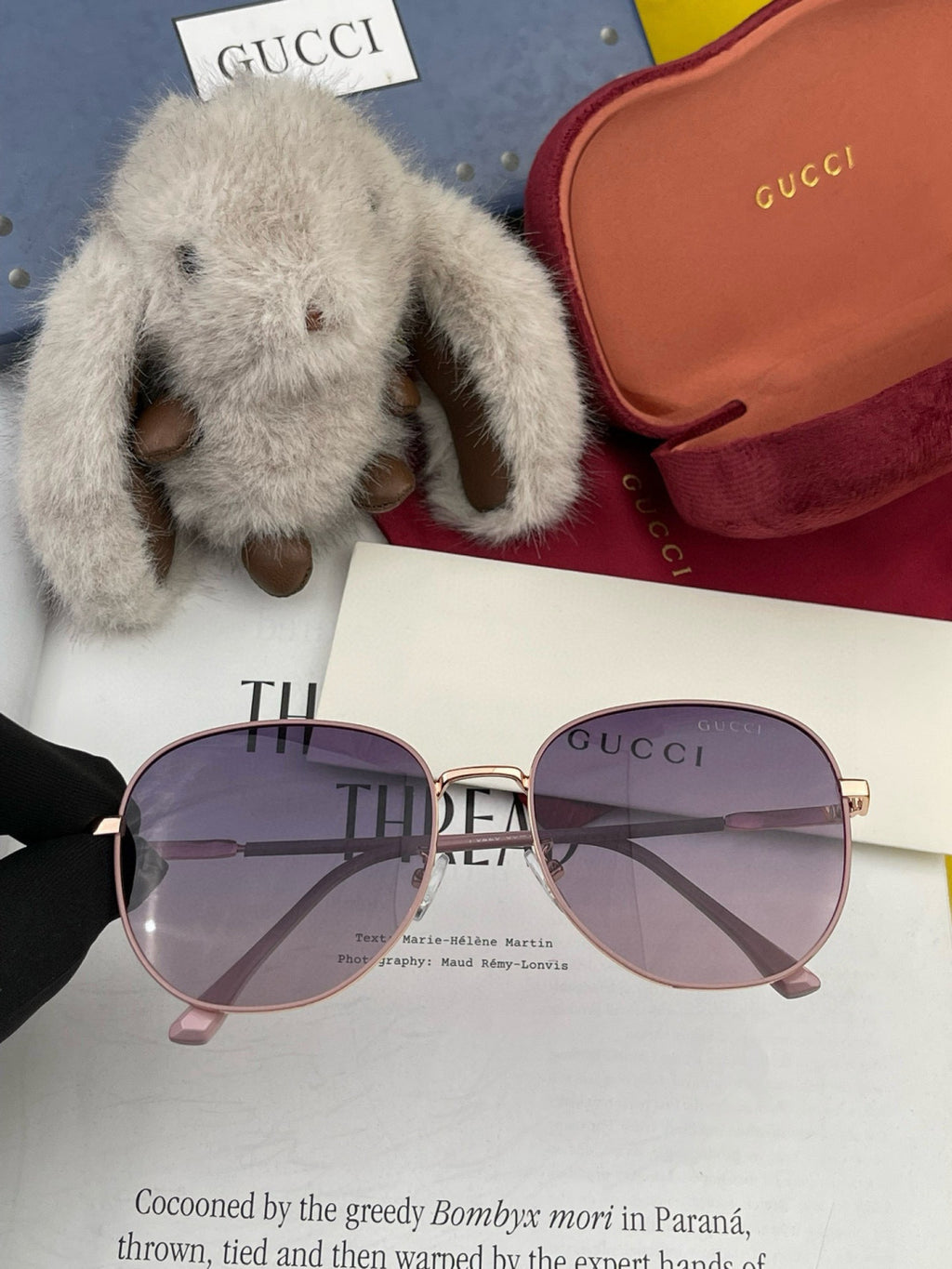 Gucci G5822 Polarized Oversized Gold Lens Sunglasses for Men & Women - 486303 - detail image 4
