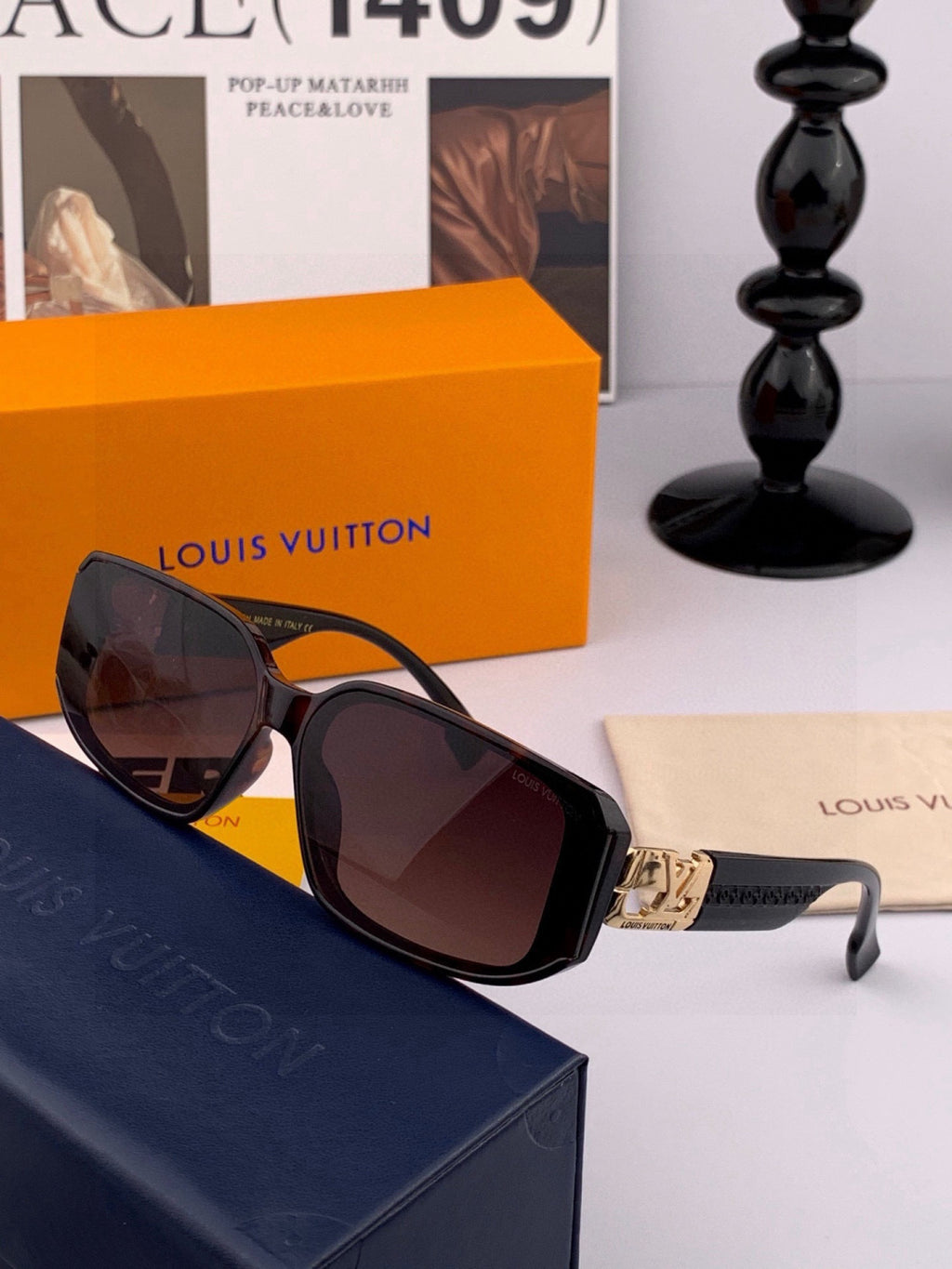 Louis Vuitton L5551 Square Black Lens Sunglasses for Men & Women - detail image 4