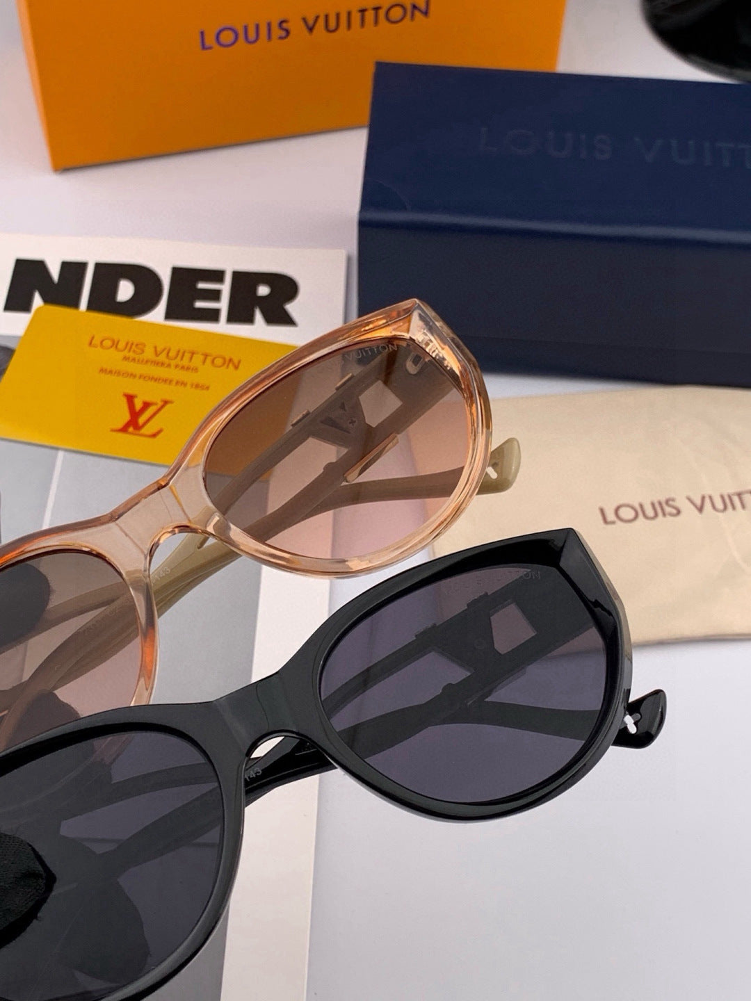 Louis Vuitton L1231 Square Black Lens Sunglasses for Men & Women - detail image 5