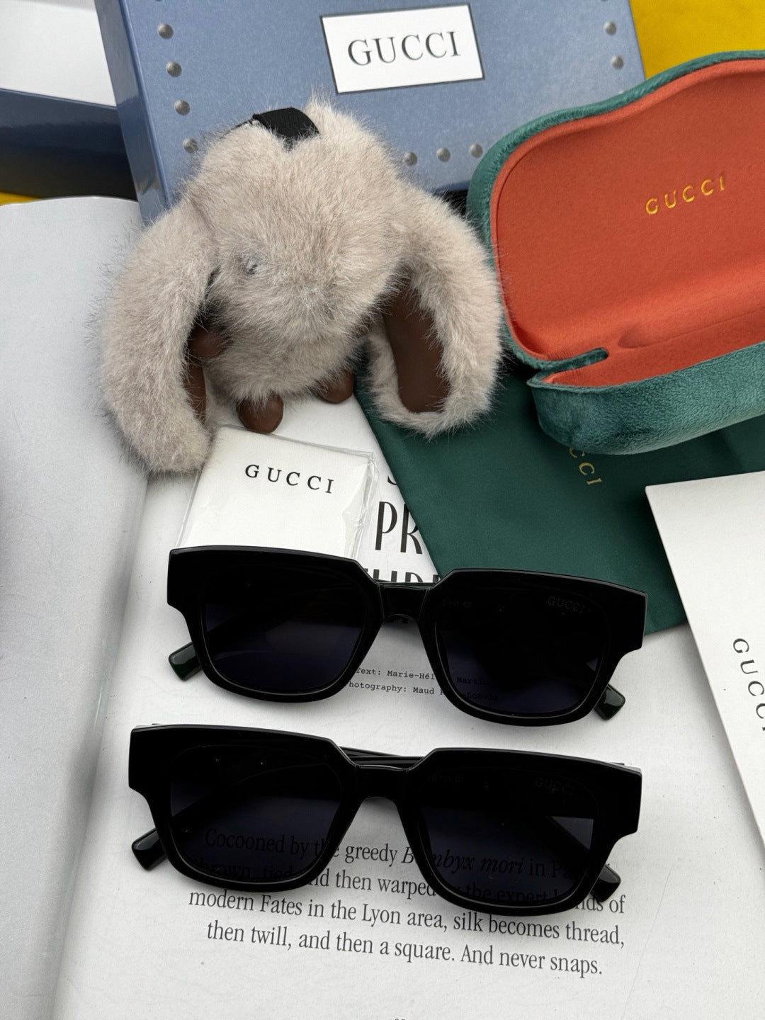 Gucci G1232 Square Black Lens Sunglasses for Men & Women - detail image 7