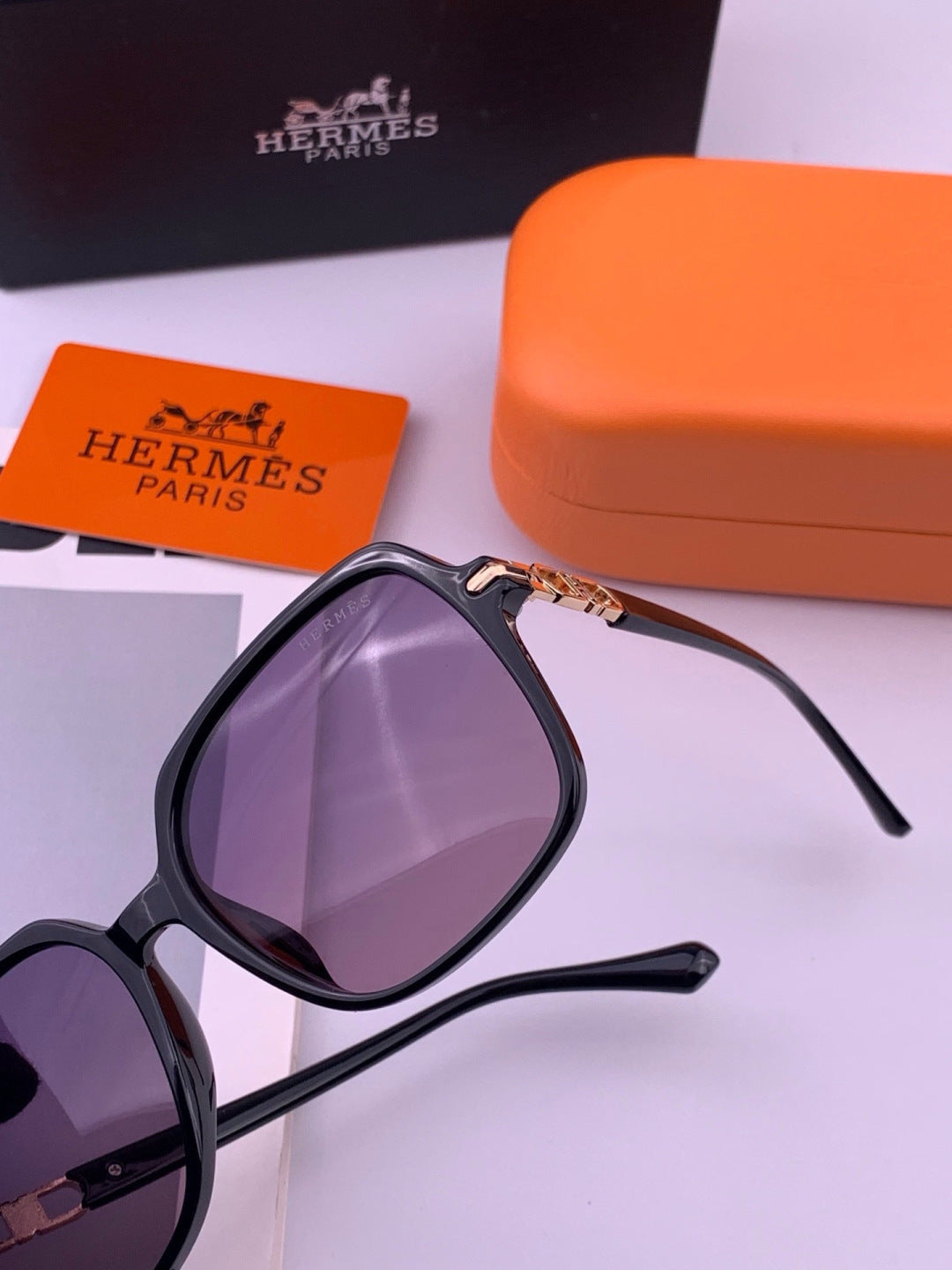 Hermès H2108 Square Gold Lens Sunglasses for Men & Women - detail image 3