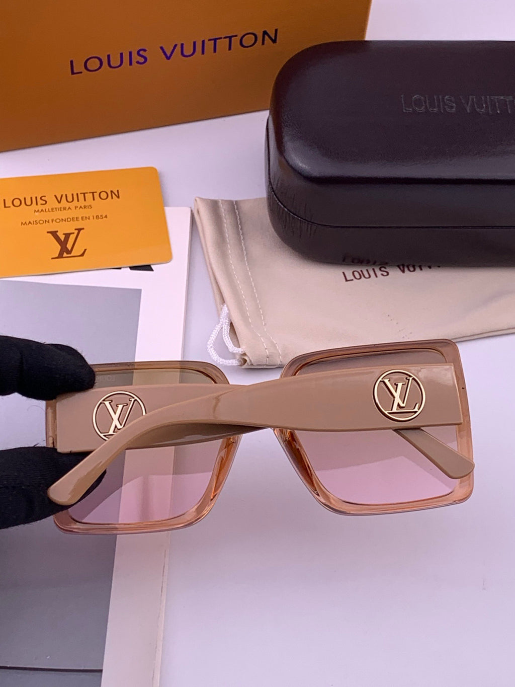 Louis Vuitton L8270 Square Black Lens Sunglasses for Men & Women - detail image 5