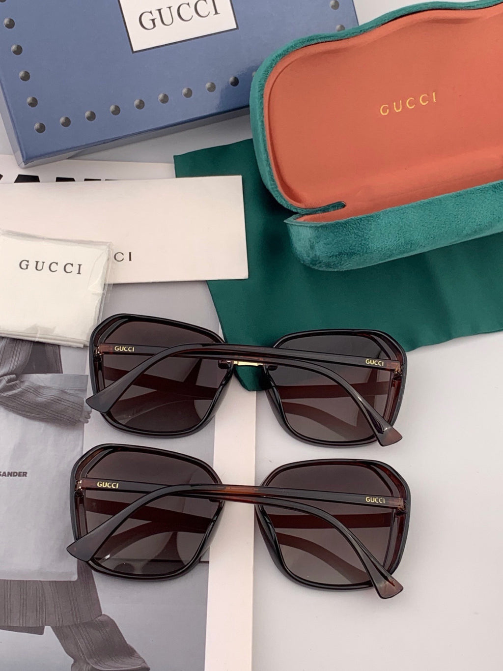 Gucci G14900 Polarized Square Gold Lens Sunglasses for Men & Women - detail image 6
