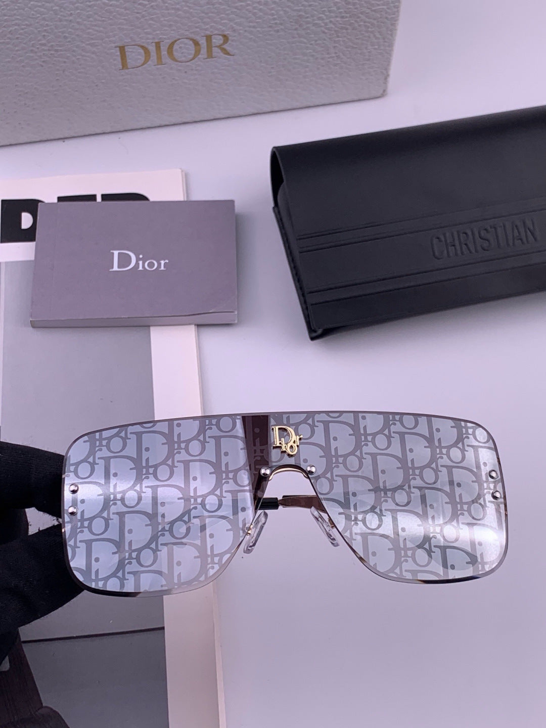 Dior CD11753 Fashion Blue Lens Sunglasses for Women - detail image 3