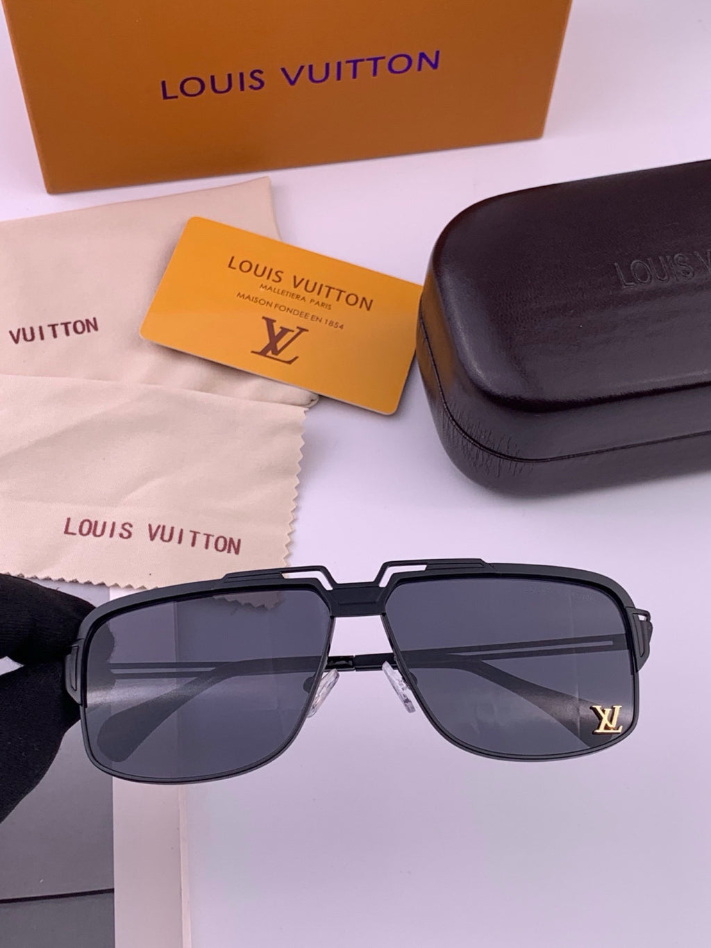 Louis Vuitton L91757 Aviator Black Lens Sunglasses for Men & Women