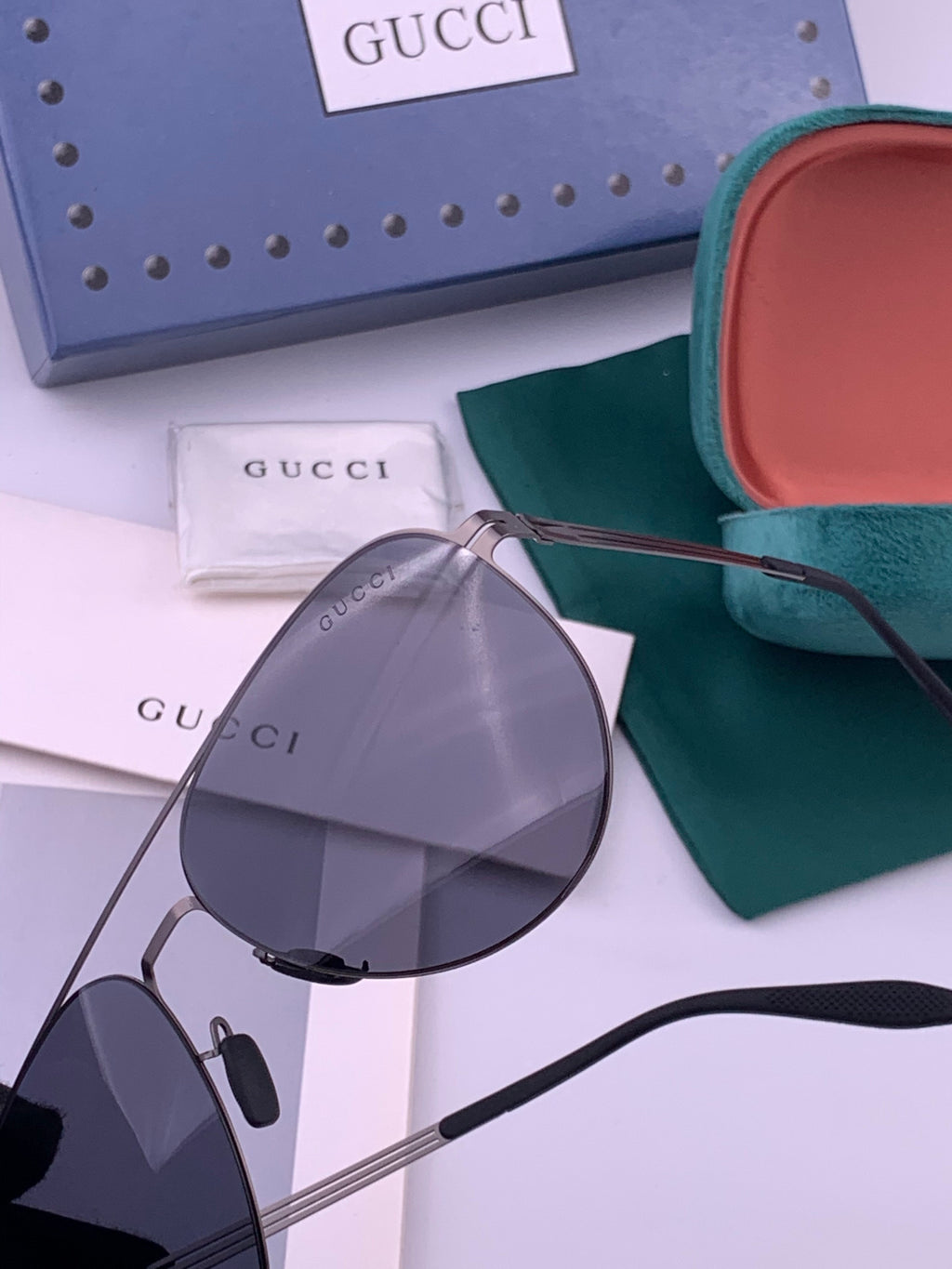 Gucci G0515 Polarized Aviator Gold Lens Sunglasses for Men - detail image 4