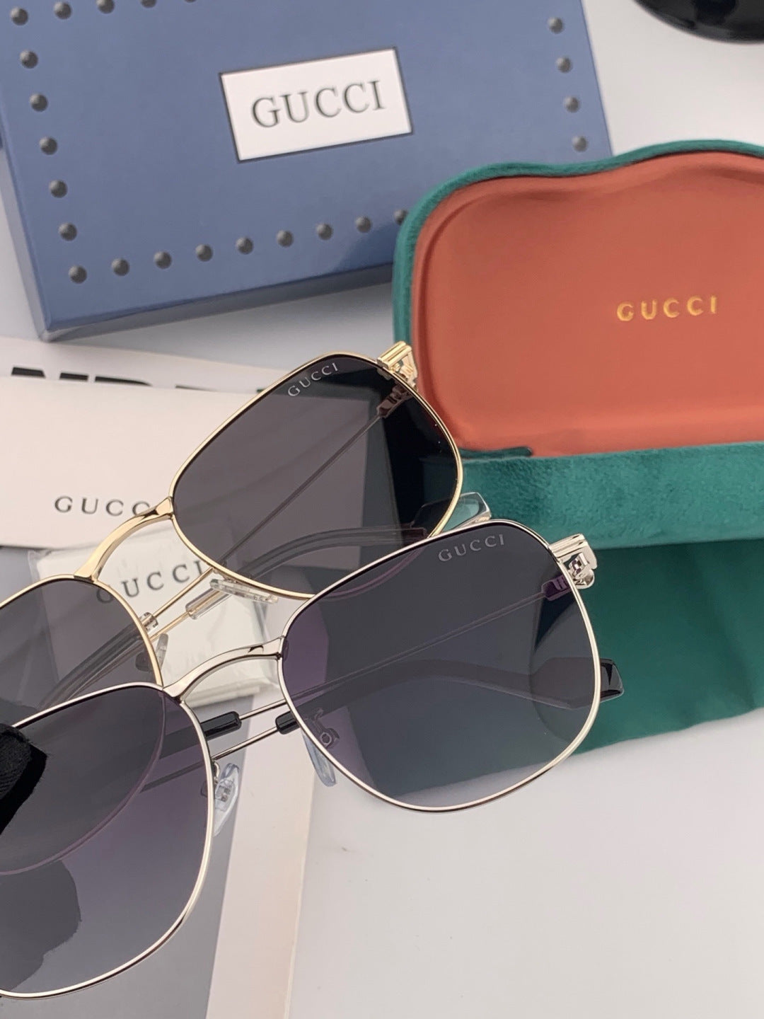 Gucci G6162 Polarized Oversized Black Lens Sunglasses for Men & Women - detail image 5
