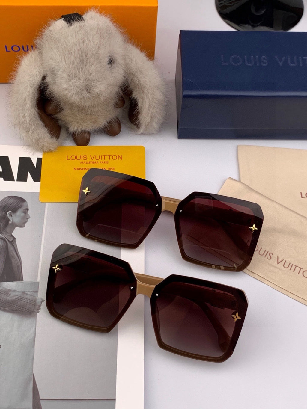 Louis Vuitton L3262 Square Red Lens Sunglasses for Men & Women - detail image 7