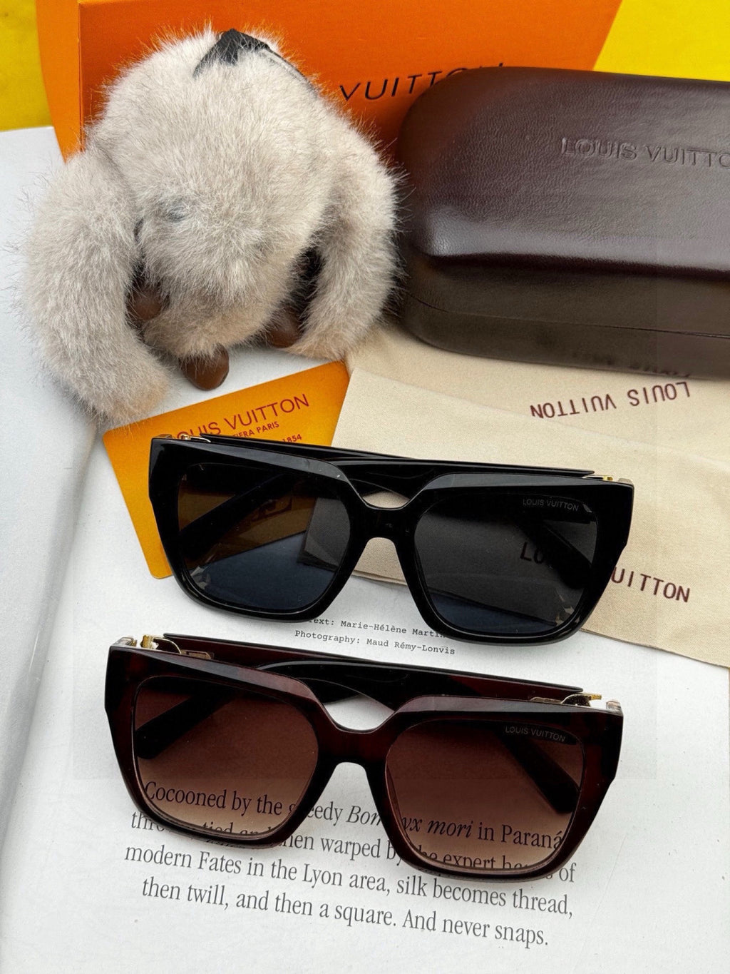 Louis Vuitton L95801 Square Brown Lens Sunglasses for Women - detail image 5