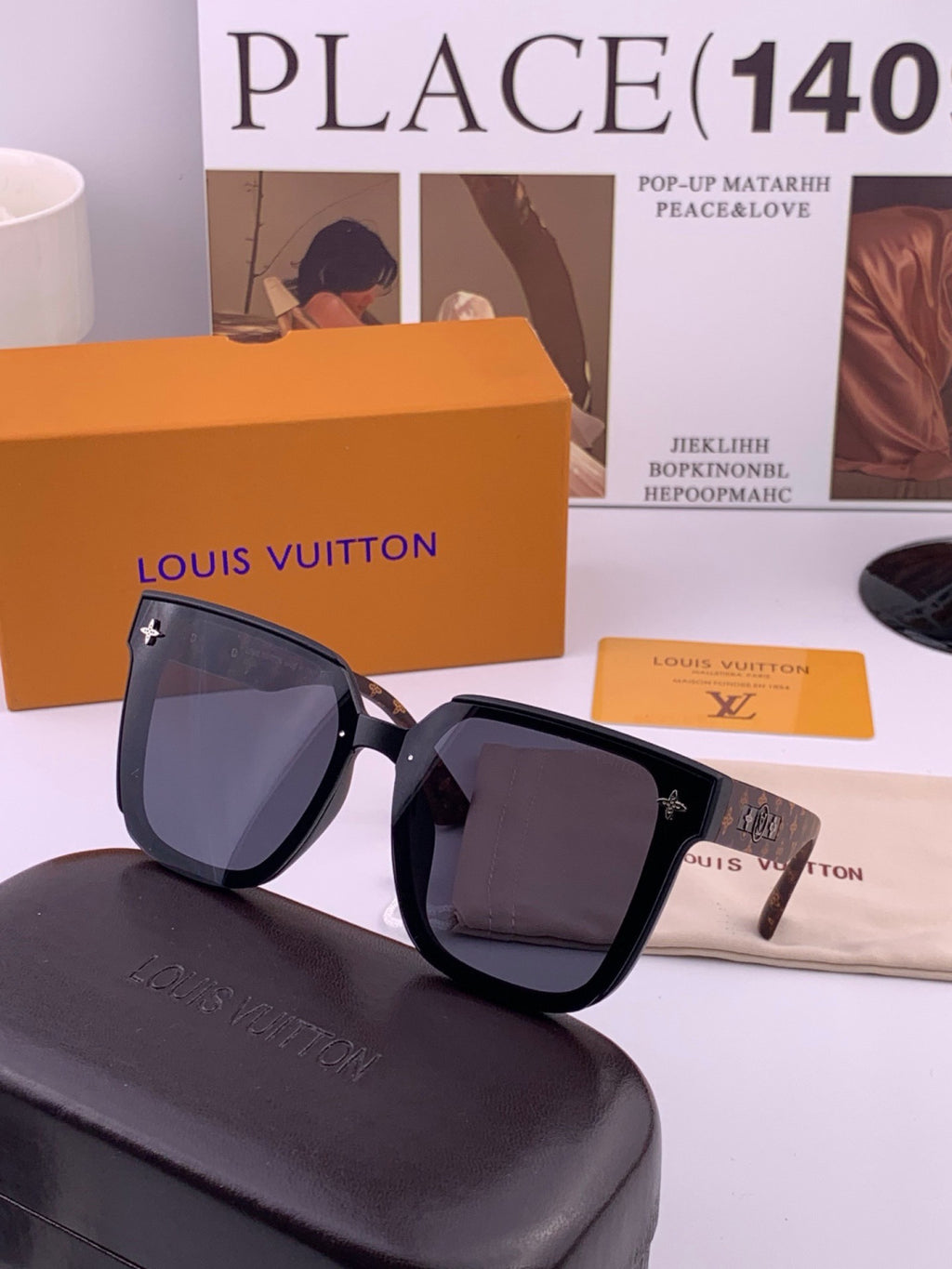 Louis Vuitton L1132 Square Gold Lens Sunglasses for Women - 486191 - detail image 2