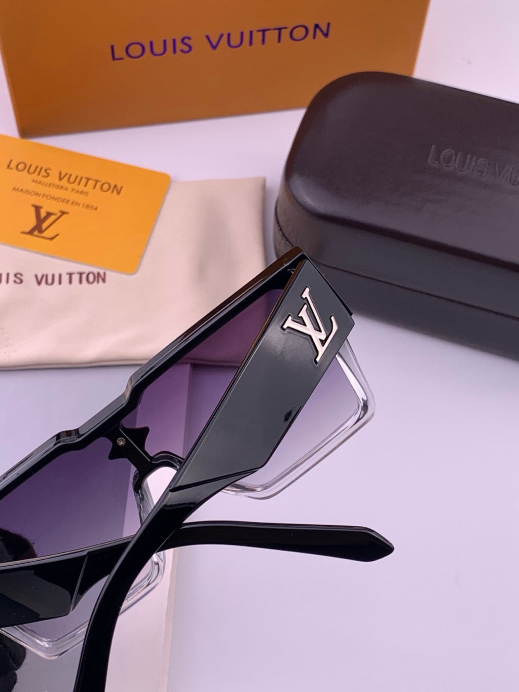 Louis Vuitton L7600 Square Black Lens Sunglasses for Women - 486172 - detail image 4