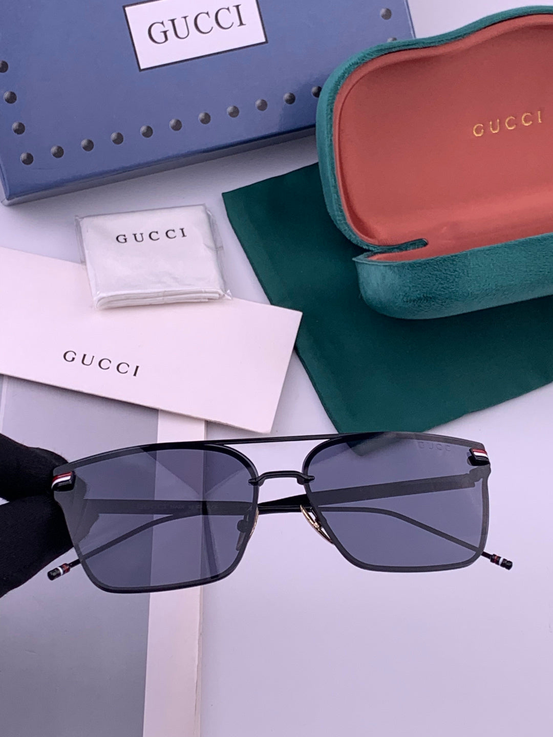 Gucci G152 Polarized Aviator Gold Lens Sunglasses for Men & Women - 486386