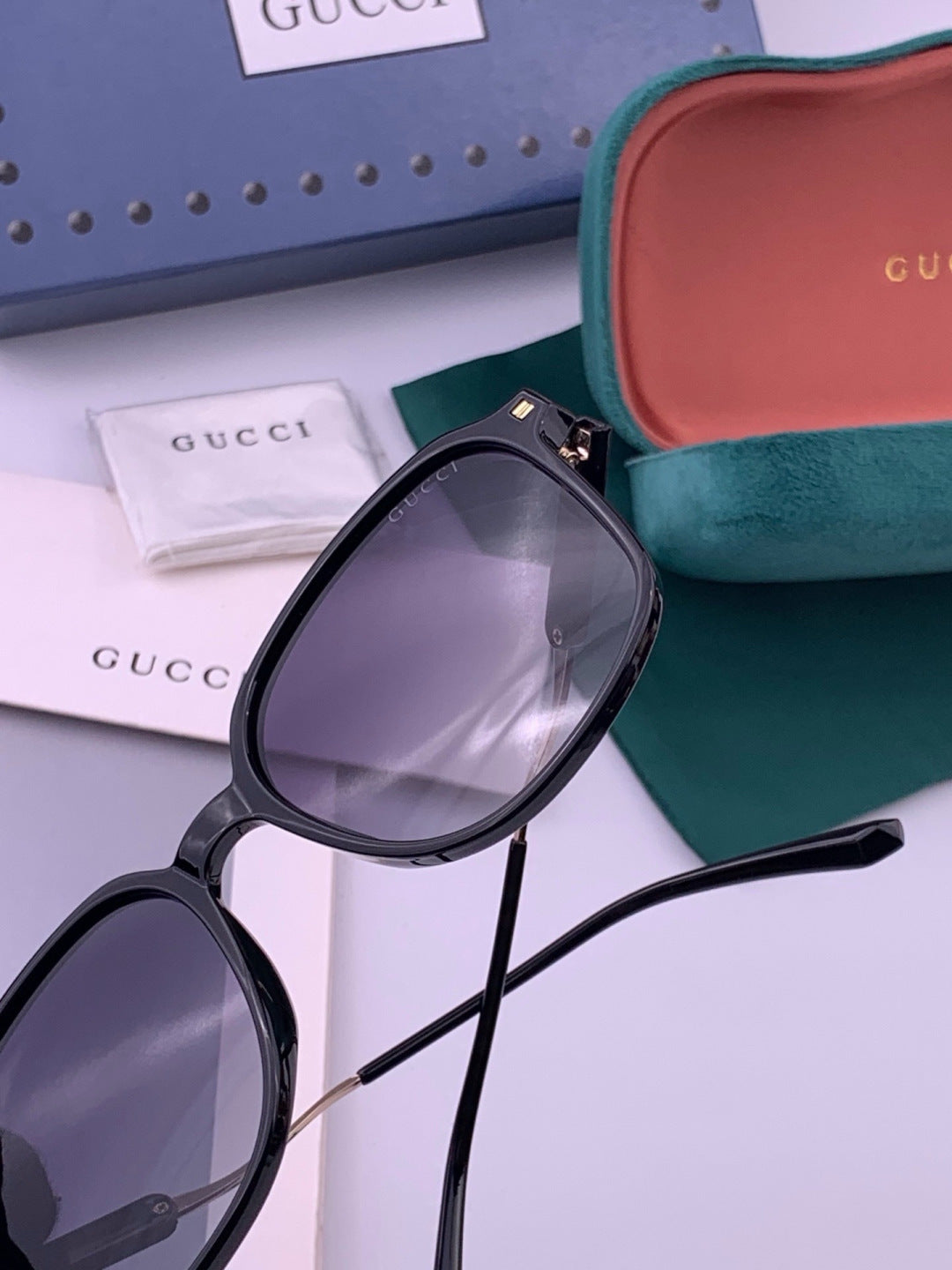 Gucci G7231 Metal Fashion Brown Lens Sunglasses for Men & Women - detail image 4