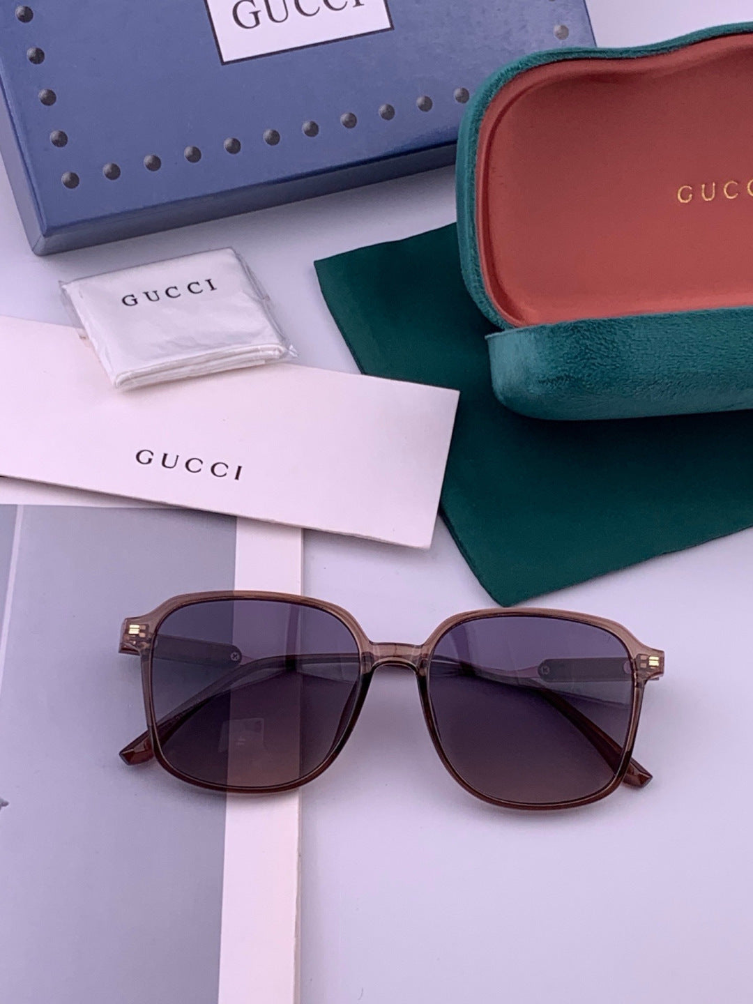 Gucci G7231 Metal Fashion Red Lens Sunglasses for Men & Women - detail image 7