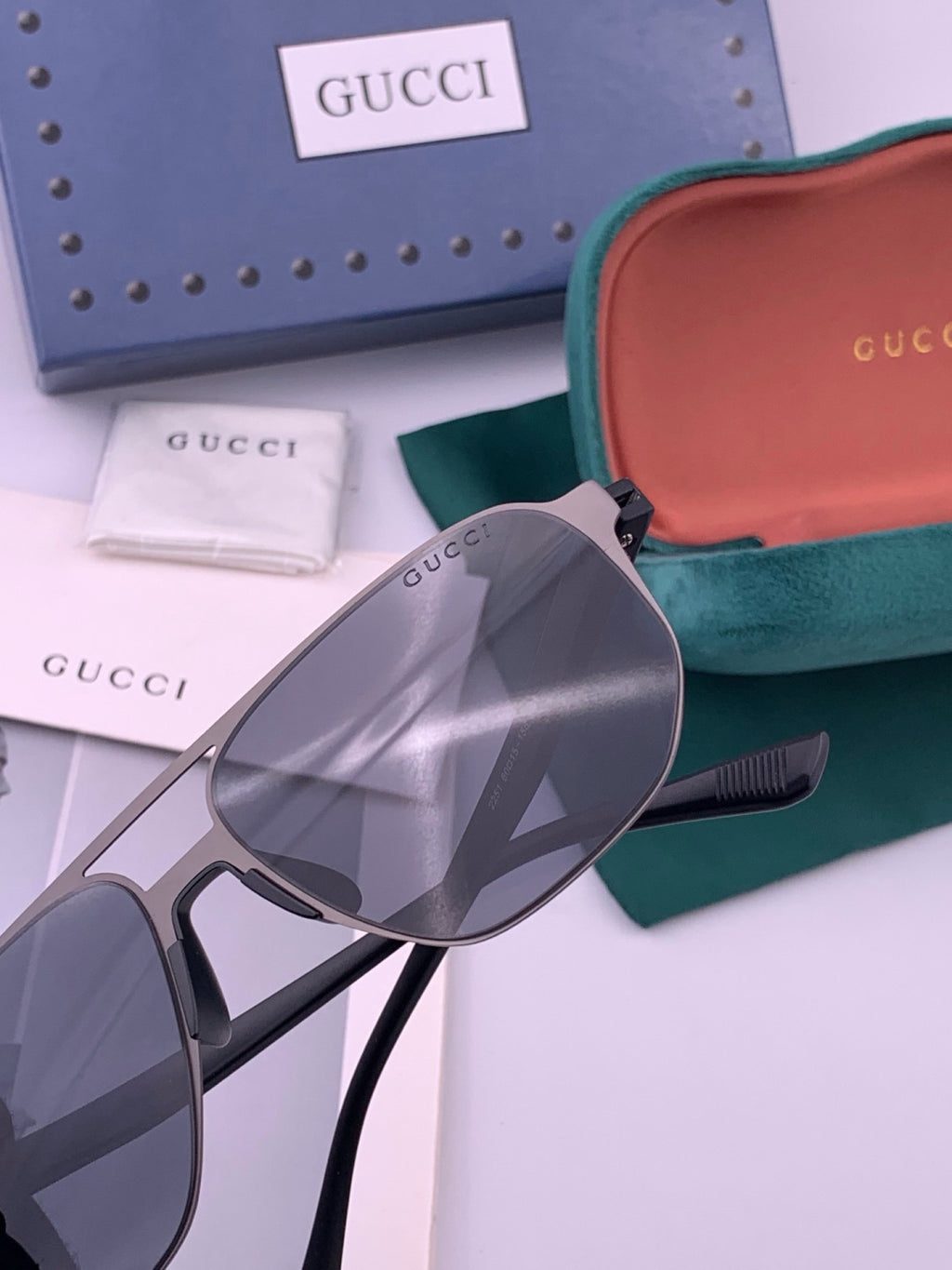 Gucci G2807 Polarized Aviator Brown Lens Sunglasses for Men - detail image 6