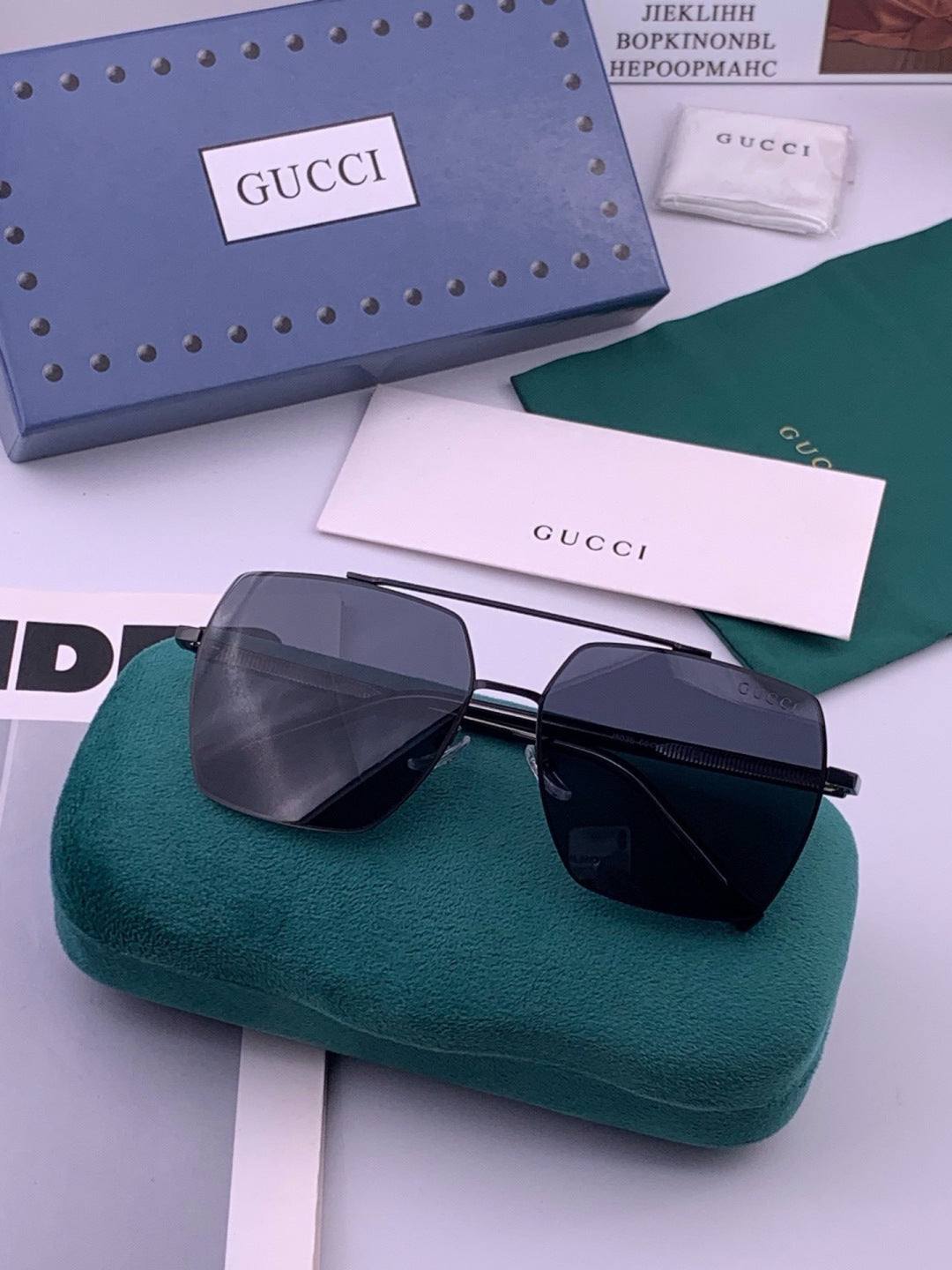 Gucci G5803 Polarized Aviator Black Lens Sunglasses for Men - 486375 - detail image 8