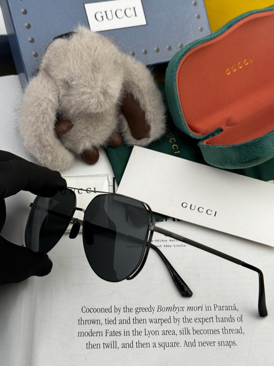 Gucci G7380 Fashion Pink Lens Sunglasses for Men & Women - detail image 4