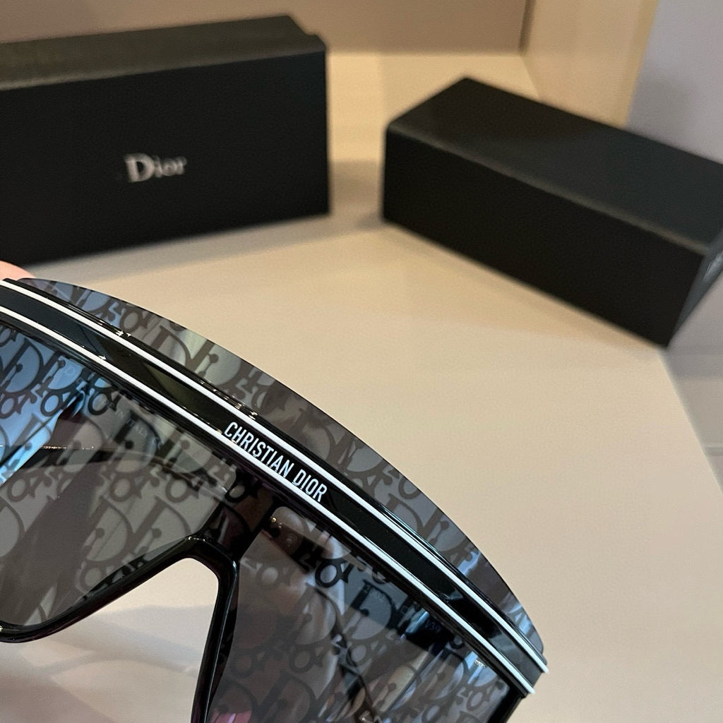 Dior Fashion Black Lens Sunglasses for Men & Women - 431803 - detail image 5