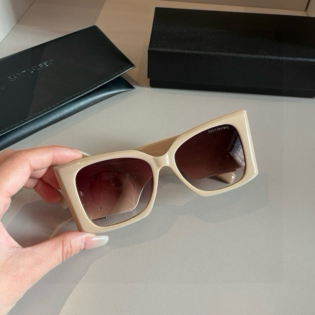 Saint Laurent Fashion Brown Lens Sunglasses for Men & Women - 415582 - detail image 2