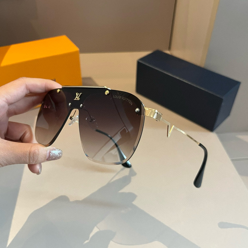 Louis Vuitton Metal Fashion Gold Lens Sunglasses for Men & Women - 464676 - detail image 3