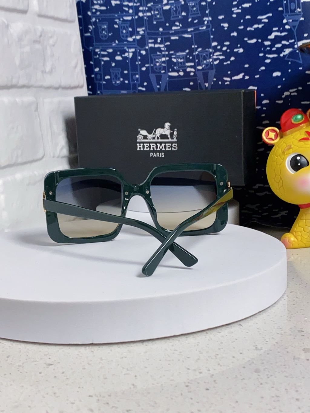Hermès Square Silver Lens Sunglasses for Men & Women - 416508 - detail image 3