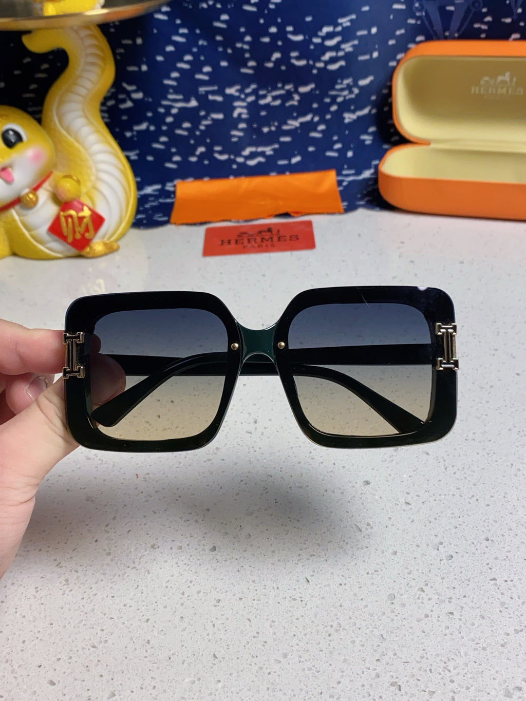 Hermès Square Silver Lens Sunglasses for Men & Women - 416508 - detail image 4