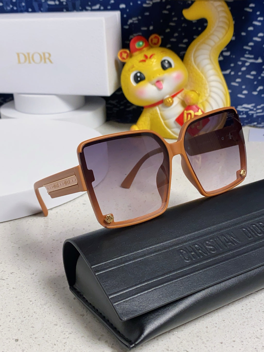 Dior Polarized Fashion Silver Lens Sunglasses for Women - 997972 - detail image 10