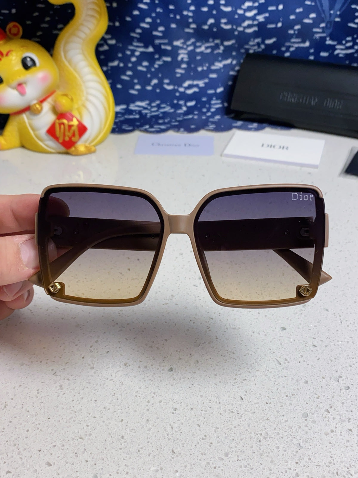 Dior Polarized Fashion Gray Lens Sunglasses for Women - 997973 - detail image 4