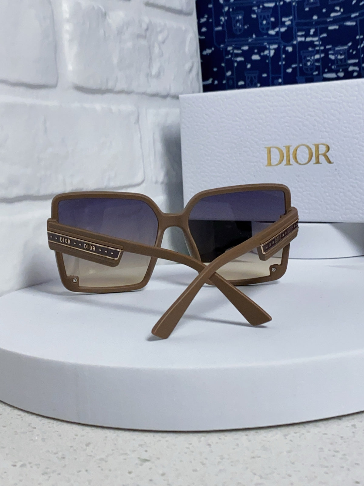Dior Polarized Fashion Gray Lens Sunglasses for Women - 431824 - detail image 3