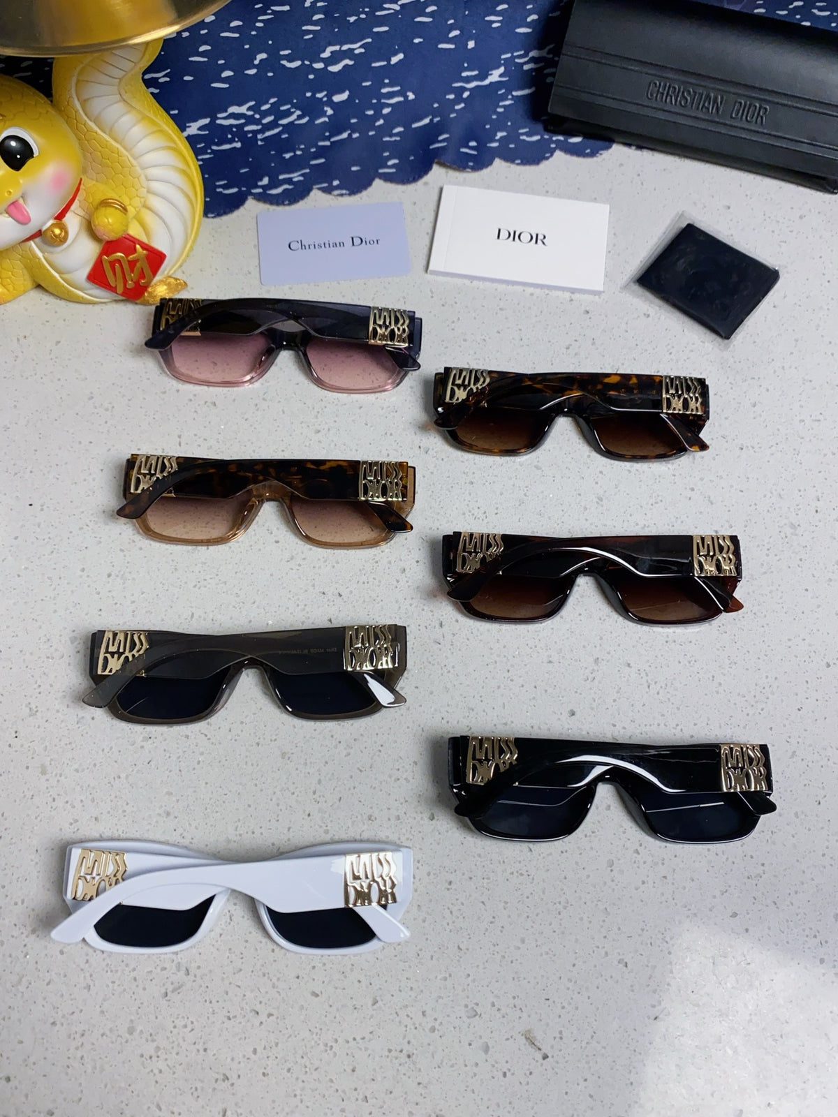 Dior Fashion Gold Lens Sunglasses for Men & Women - 997982 - detail image 11