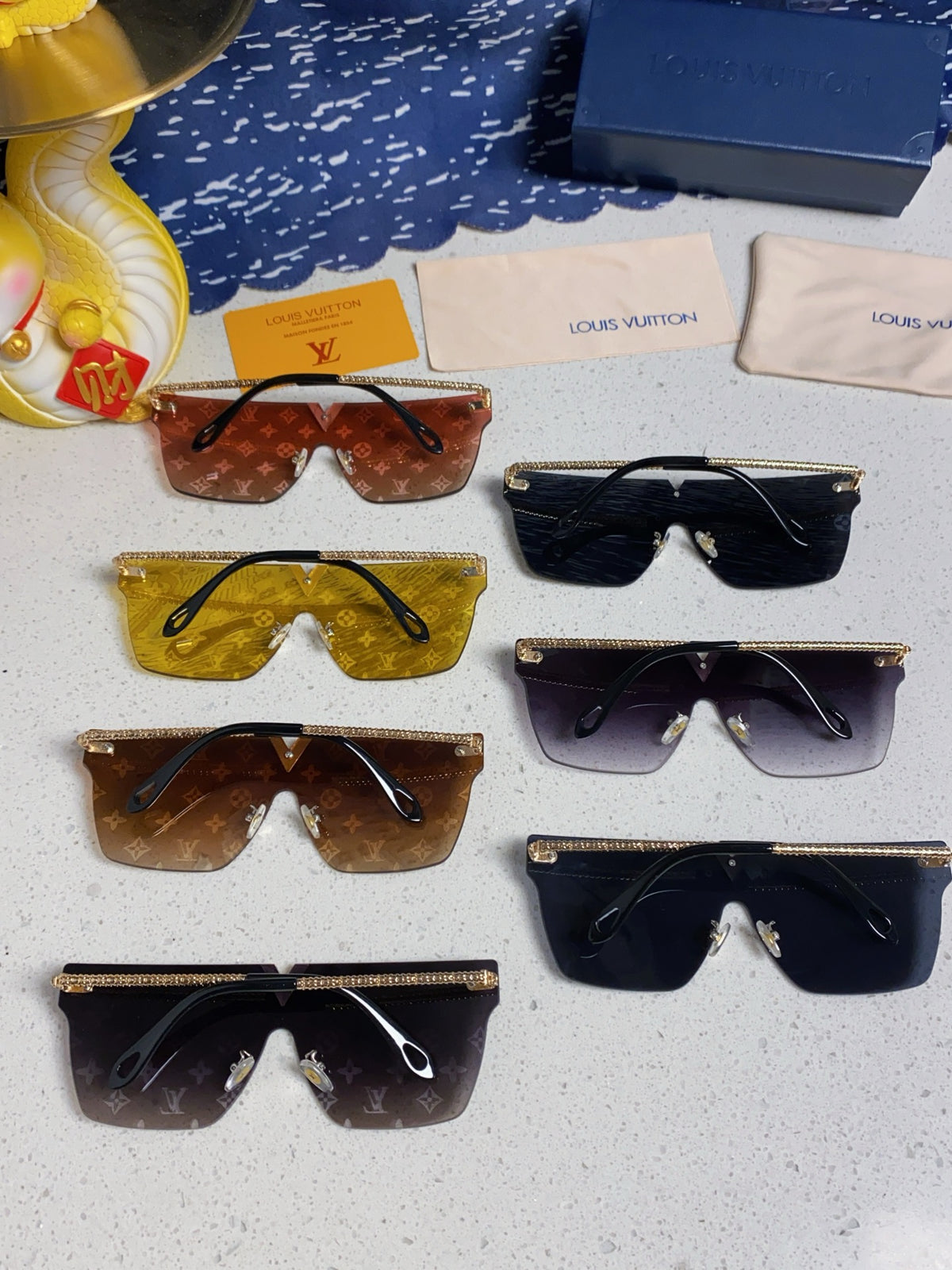 Louis Vuitton Fashion Silver Lens Sunglasses for Men & Women - 493054 - detail image 11