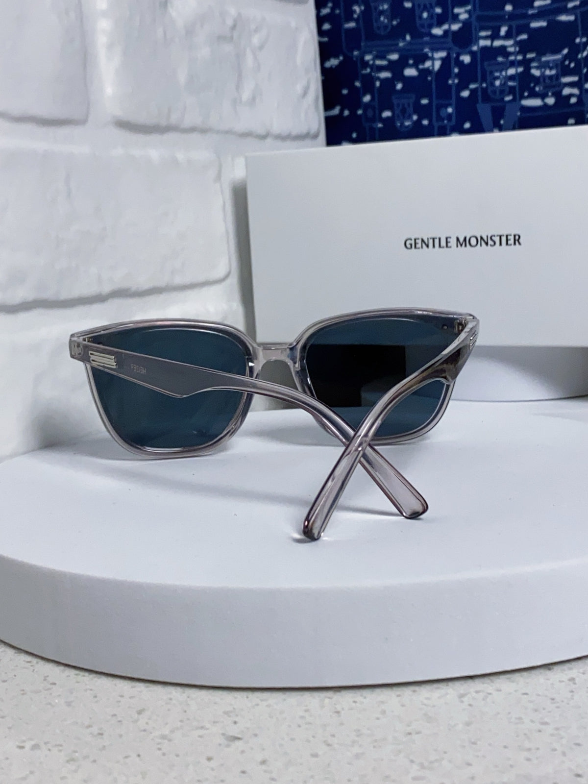 Gentle Monster HEIZER Square Blue Lens Sunglasses for Men & Women - 488000 - detail image 3