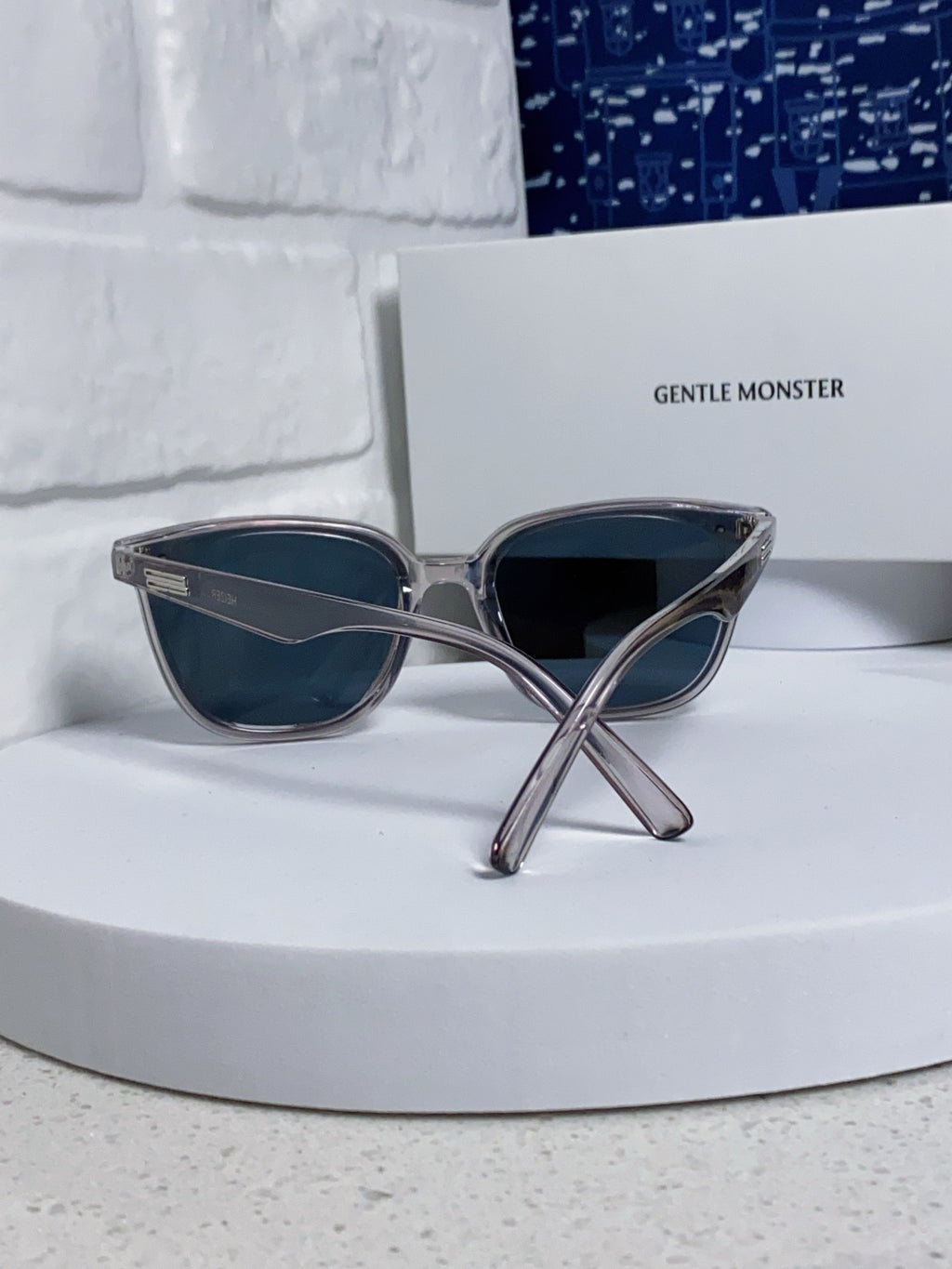 Gentle Monster HEIZER Square Blue Lens Sunglasses for Men & Women - 432932 - detail image 3
