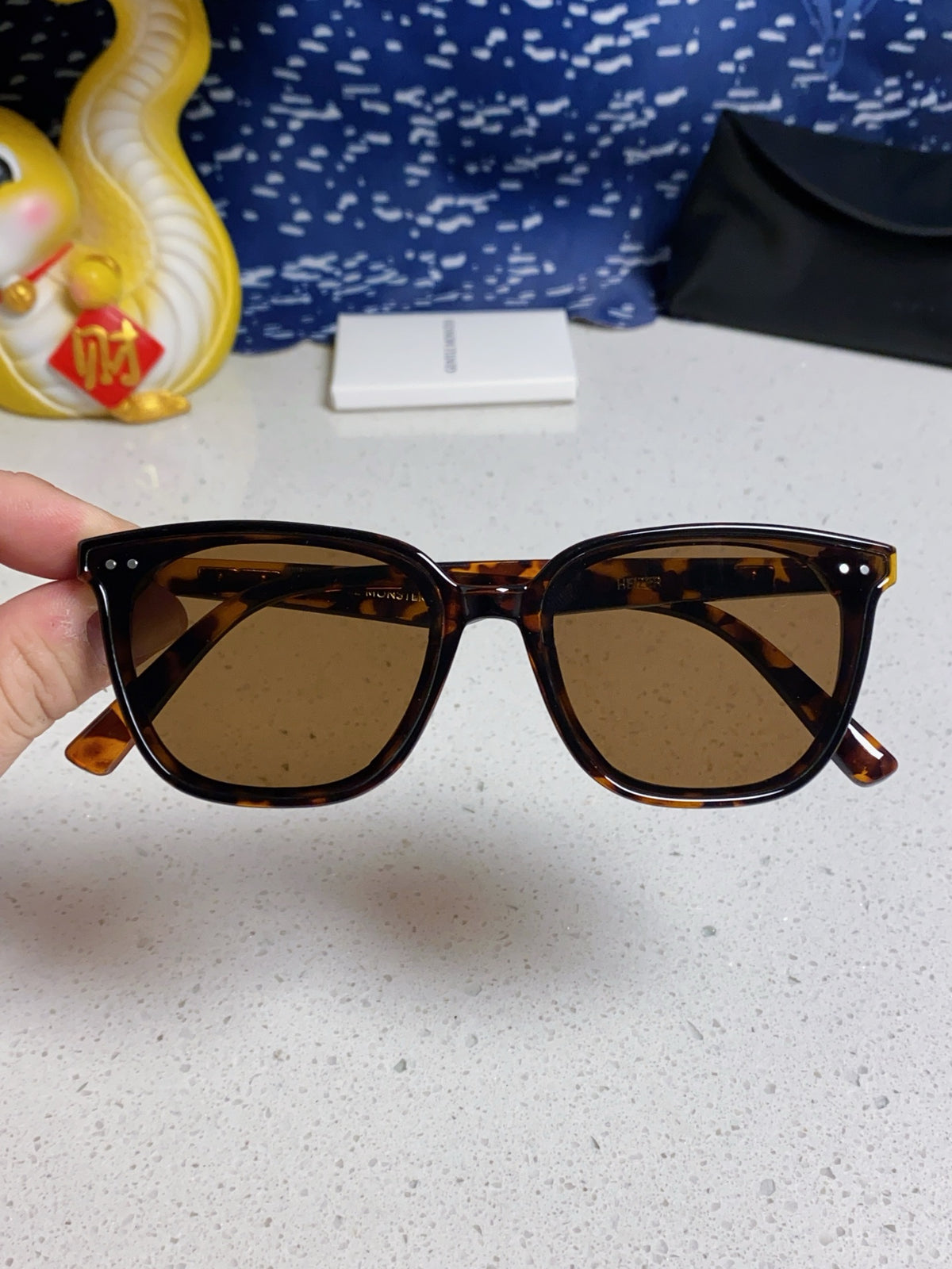 Gentle Monster HEIZER Square Brown Lens Sunglasses for Men & Women - 432935 - detail image 4
