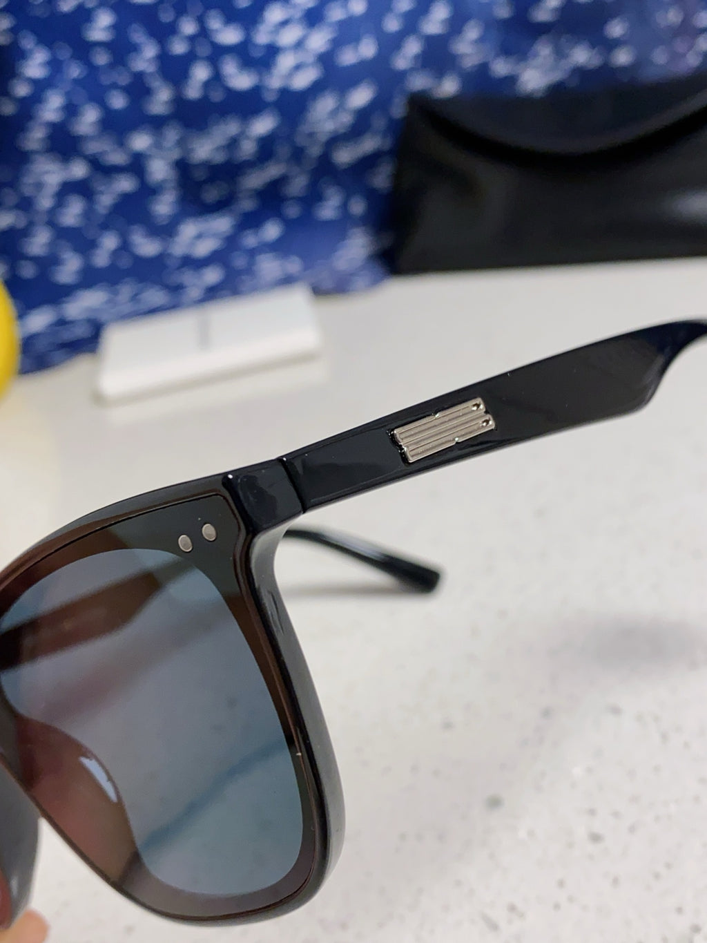 Gentle Monster HEIZER Square Red Lens Sunglasses for Men & Women - 432937 - detail image 7