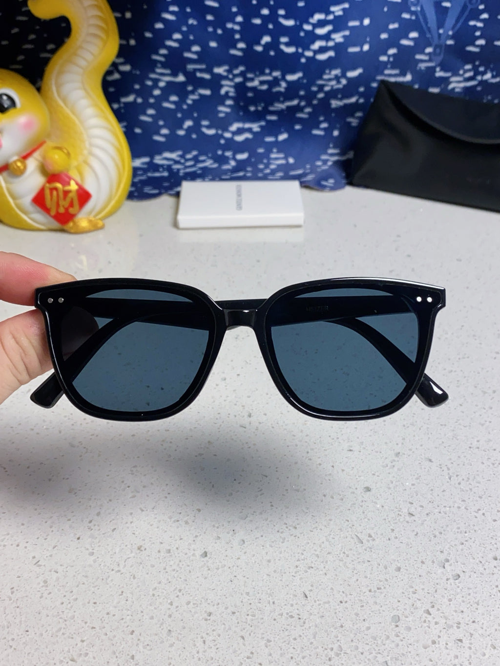 Gentle Monster HEIZER Square Red Lens Sunglasses for Men & Women - detail image 4