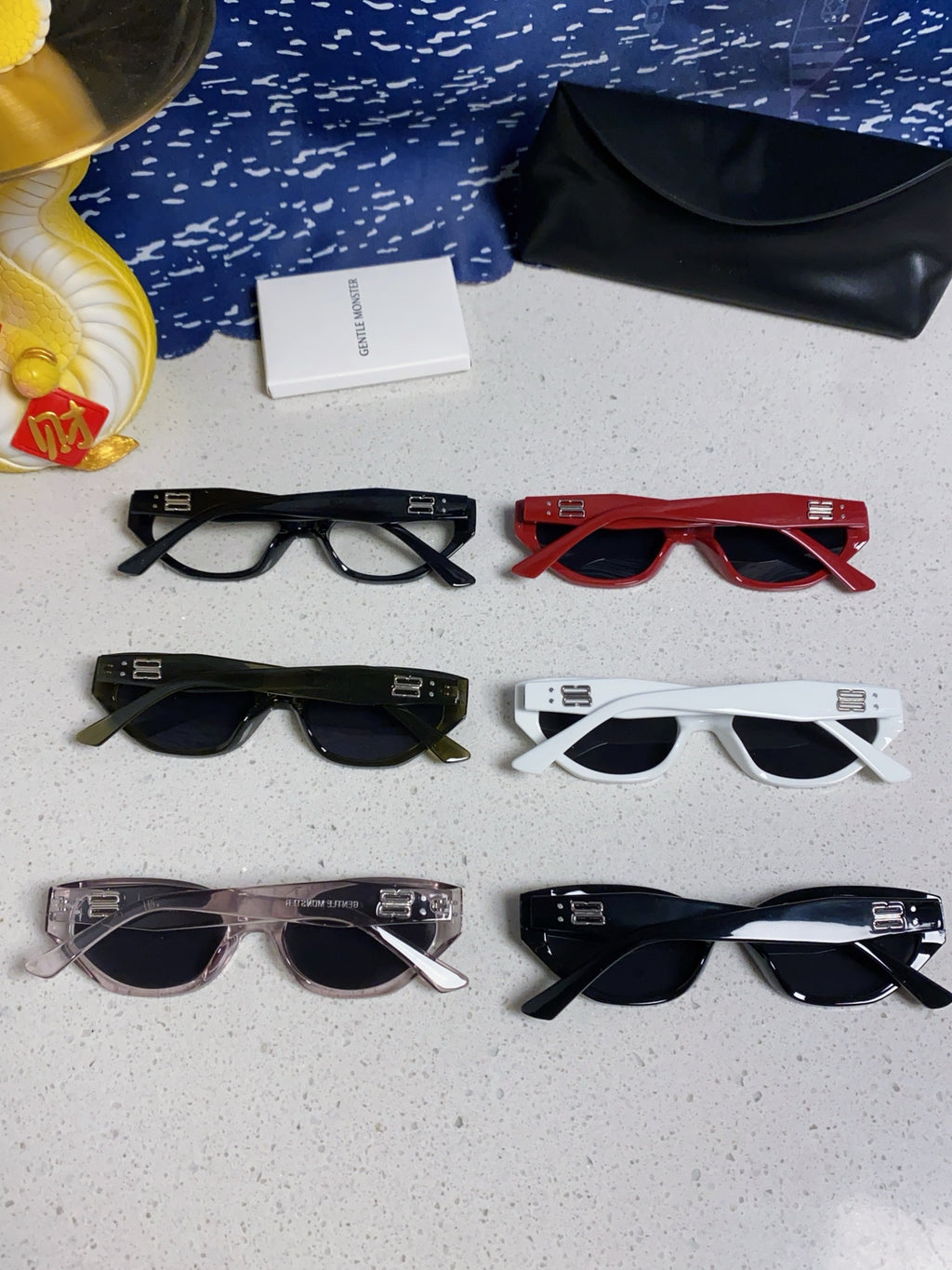 Gentle Monster ROCOCO Cat-Eye Silver Lens Sunglasses for Men & Women - 487994 - detail image 12