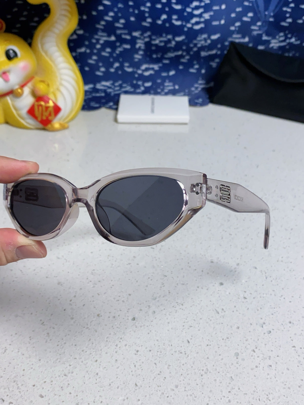 Gentle Monster ROCOCO Cat-Eye Silver Lens Sunglasses for Men & Women - 432928 - detail image 6