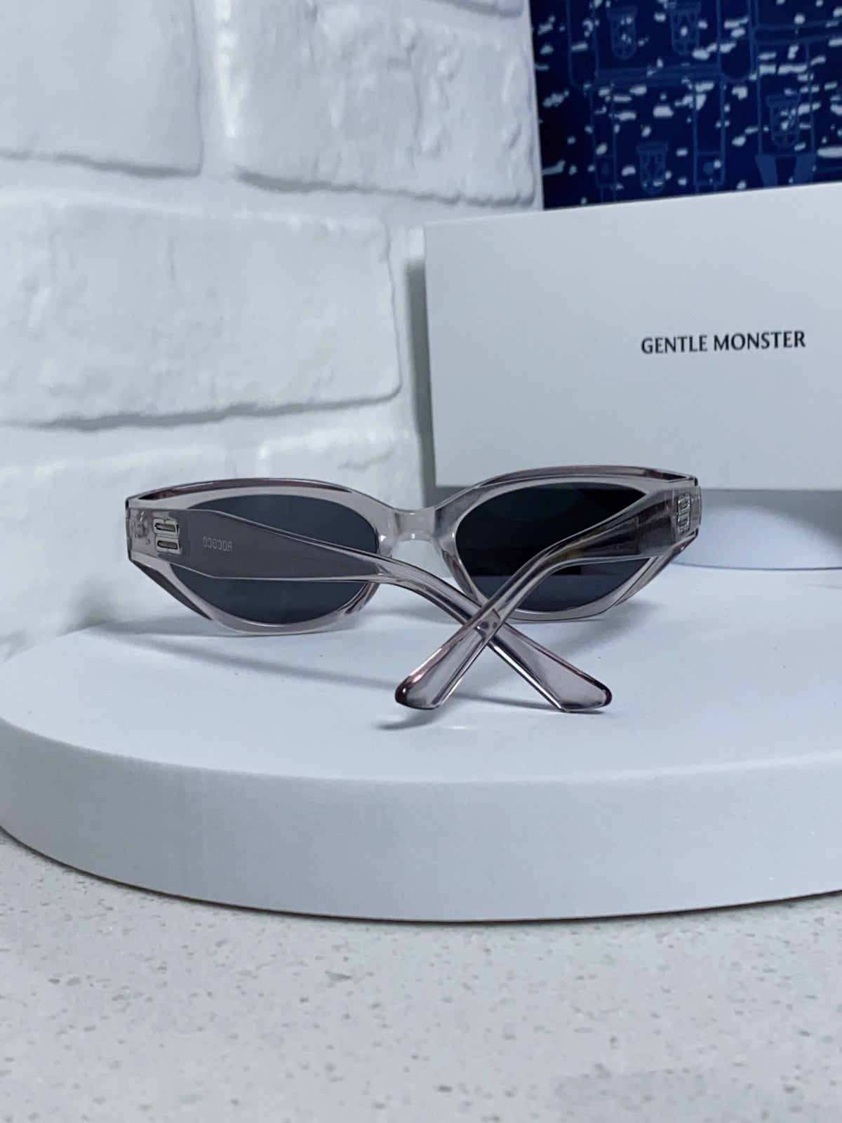 Gentle Monster ROCOCO Cat-Eye Silver Lens Sunglasses for Men & Women - 432928 - detail image 3