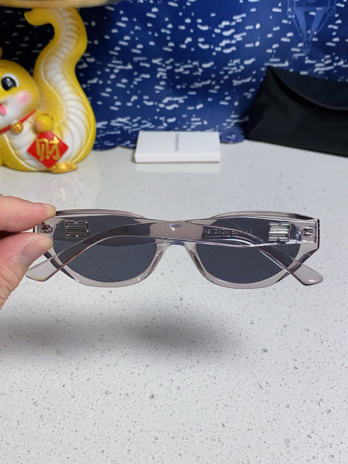 Gentle Monster ROCOCO Cat-Eye Silver Lens Sunglasses for Men & Women - 432928 - detail image 5