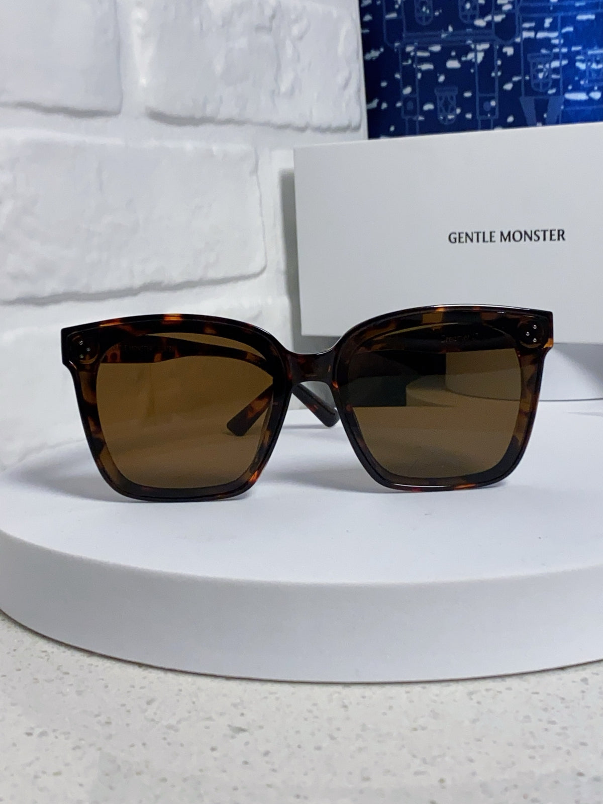Gentle Monster DREAMER17 Oversized Brown Lens Sunglasses for Men & Women - detail image 2