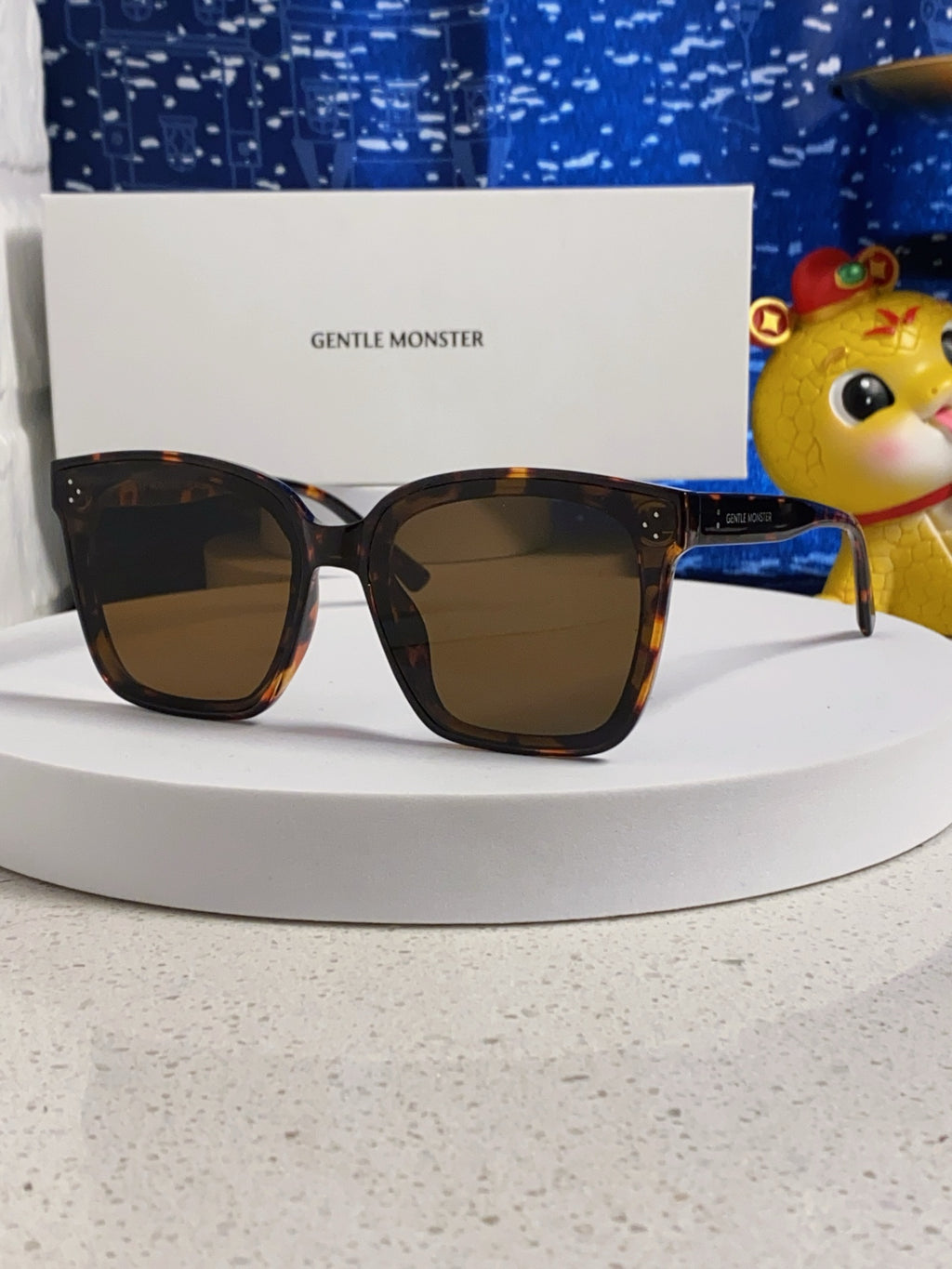 Gentle Monster DREAMER17 Oversized Brown Lens Sunglasses for Men & Women