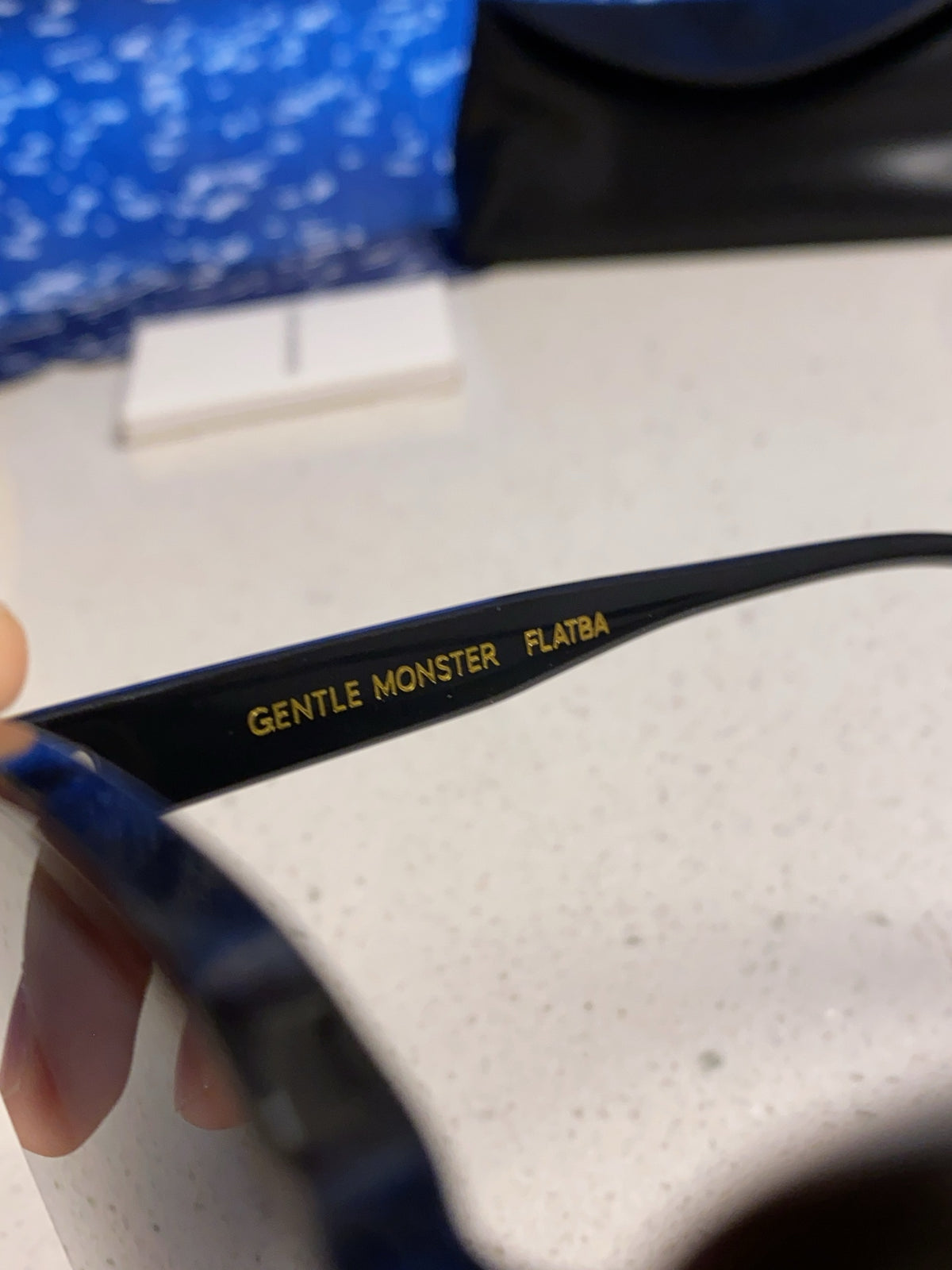 Gentle Monster DREAMER17 Oversized Black Lens Sunglasses for Men & Women - detail image 8